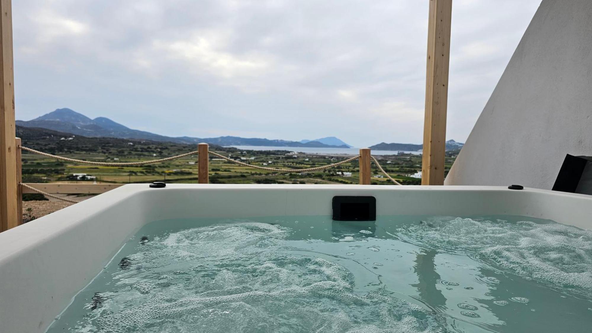 Bayview Villa With Jaccuzi - Milos Zefiría Kültér fotó
